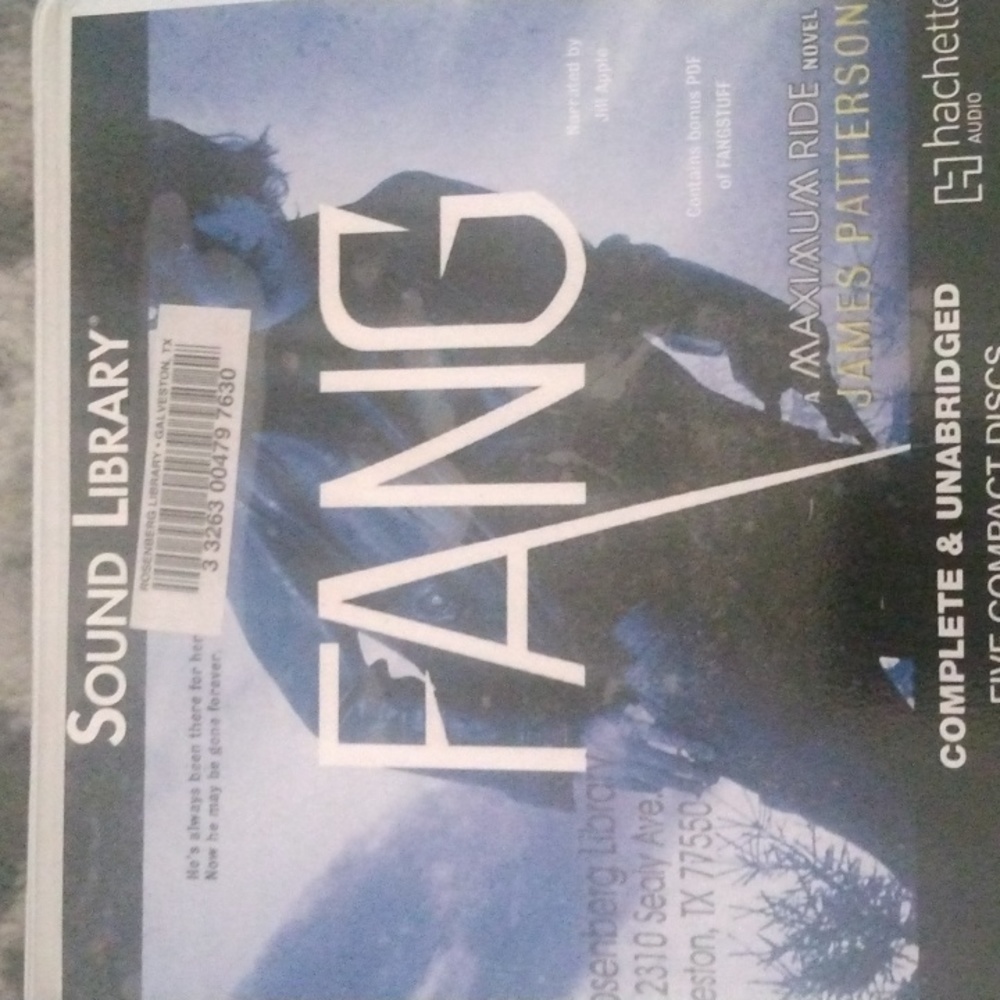 Fang: A Maximum Ride Novel